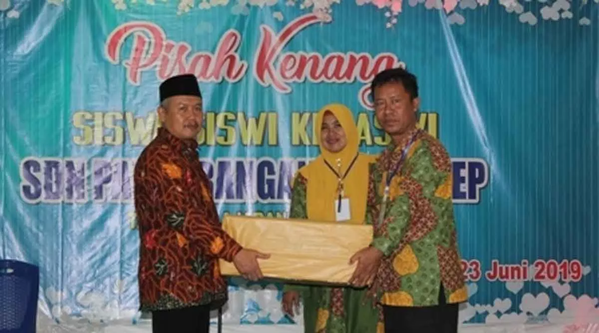 Pisah Kenang Kelas Vi Sdn Pangarangan 1 Sumenep Penuh Kemeriahan - Portalmadura.com Pisah Kenang Kelas VI SDN Pangarangan 1 Sumenep Penuh Kemeriahan