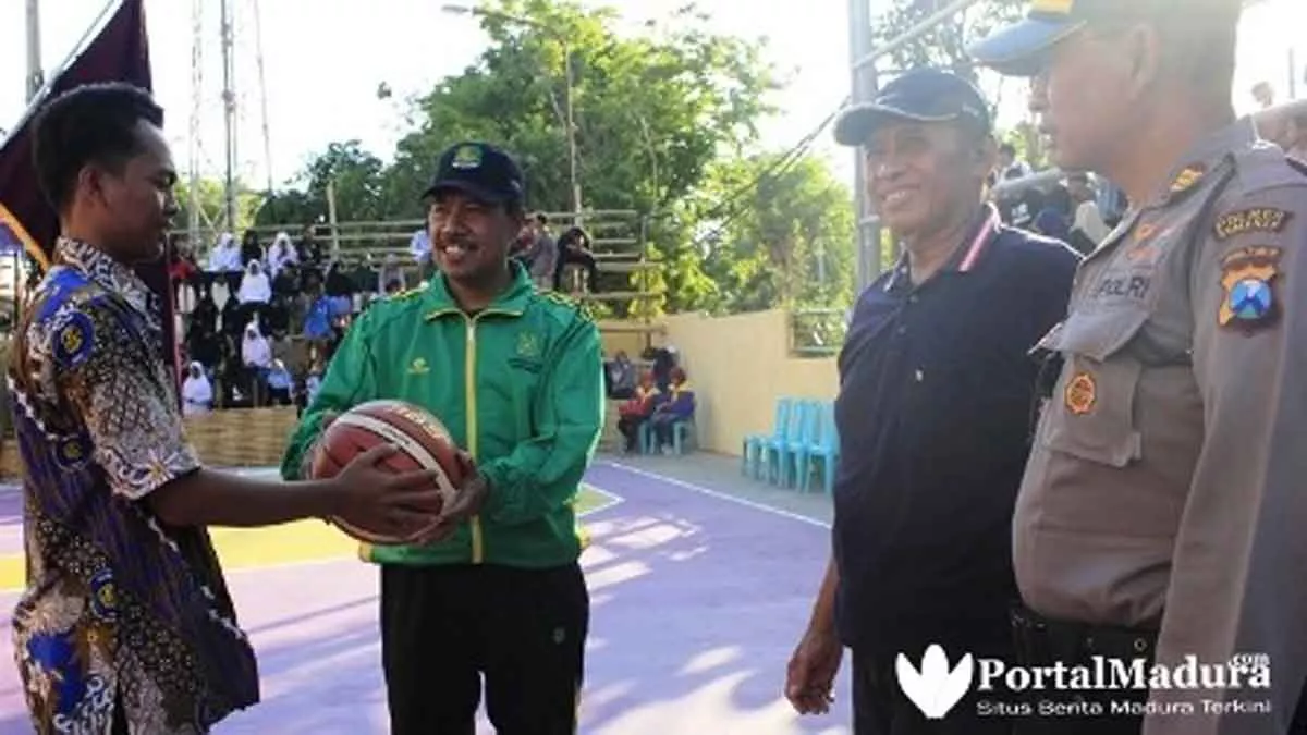 Level Madura, Sman 1 Sumenep Gelar Koba Smansa Ke-19 - Portalmadura.com Level Madura, SMAN 1 Sumenep Gelar Koba Smansa ke-19