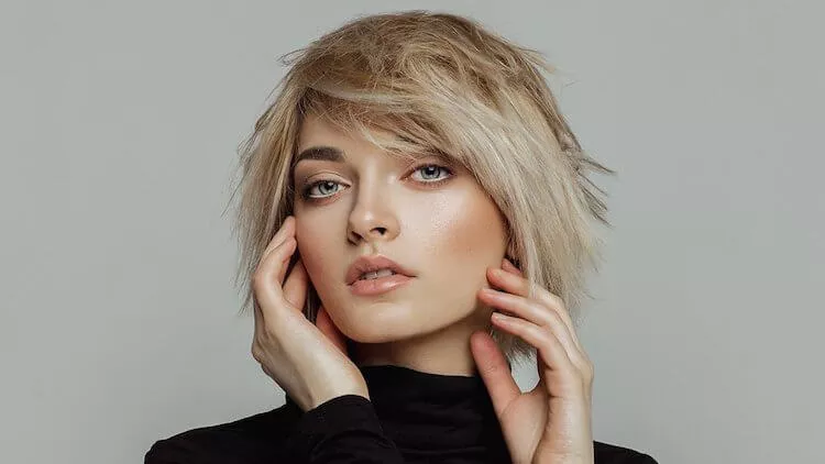 12+ Gaya Rambut Wanita 2023 Terbaik, Wajib Kamu Coba - Portalmadura.com Gaya Rambut Wanita 2021 shaggy