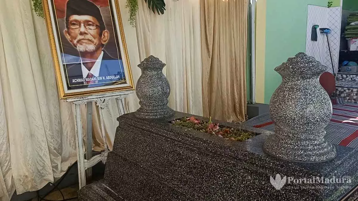 Lbh Achmad Madani Putra Eksis Dampingi Warga Kurang Mampu, Gratis! - Portalmadura.com LBH Achmad Madani Putra Eksis Dampingi Warga Kurang Mampu, Gratis!