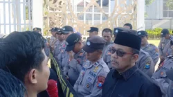 Heboh! Ketua Dprd Sumenep Sebut 3 Orang Ditangkap Kasus Bbm Subsidi Di Ambunten, Polsek Malah Mengaku Tak Tahu - Portalmadura.com Heboh! Ketua DPRD Sumenep Sebut 3 Orang Ditangkap Kasus BBM Subsidi di Ambunten, Polsek Malah Mengaku Tak Tahu