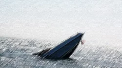 Perahu Fiber Karam Di Perairan Pragaan Sumenep, Seorang Nelayan Lansia Meninggal Dunia - Portalmadura.com Perahu Fiber Karam di Perairan Pragaan Sumenep, Seorang Nelayan Lansia Meninggal Dunia