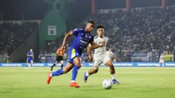 Gol Tunggal Julio Cesar Bawa Persib Bandung Amankan 3 Poin Atas Persik Kediri - Portalmadura.com Gol Tunggal Julio Cesar Bawa Persib Bandung Amankan 3 Poin Atas Persik Kediri