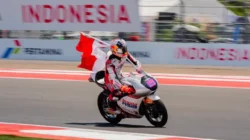 Veda Ega Cetak Sejarah Di Moto3 Mandalika 2026: Patahkan Rekor Ai Ogura Dan Dipuji Hiroshi Aoyam - Portalmadura.com Veda Ega Cetak Sejarah di Moto3 Mandalika 2026: Patahkan Rekor Ai Ogura dan Dipuji Hiroshi Aoyam