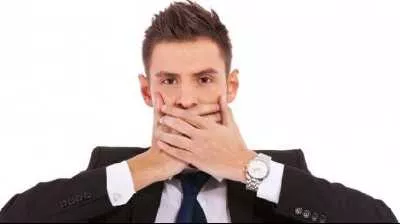 Ladies, Ini Tanda-tanda Cowok Sedang Menyimpan Rahasia Darimu