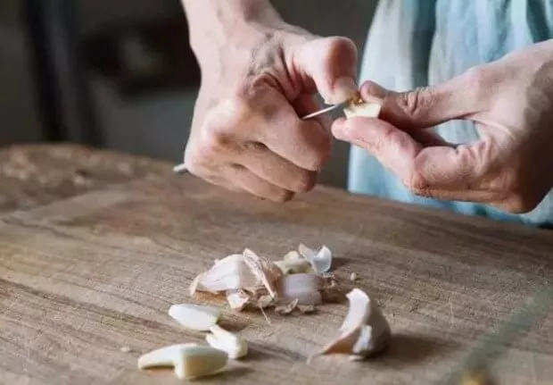 Yuk, Intip 6 Manfaat Bawang Putih Untuk Kecantikan - Portalmadura.com Manfaat Bawang Putih