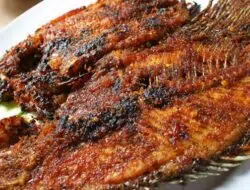 Menu Malam: Resep Tenggiri Bakar Bumbu Kecap Super Lezat