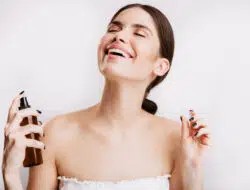 5 Resep Facial Mist yang Bisa Bikin Sendiri di Rumah dengan Bahan Alami