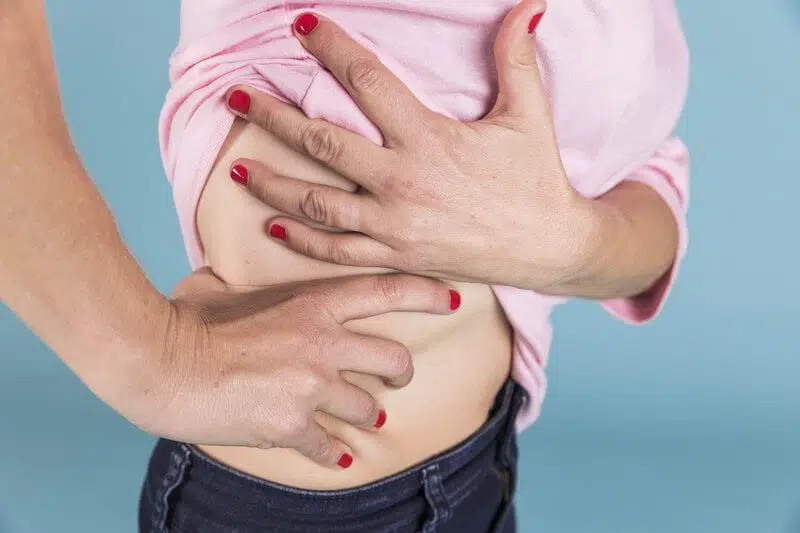 Nyeri Perut Bagian Kanan? Ini 5 Penyebabnya - Portalmadura.com penyebab nyeri perut sebelah kanan