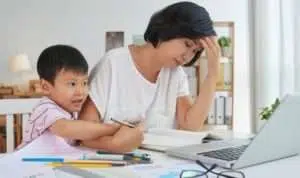 4 Tantangan Ibu Zaman Now yang Bikin Panik, Apa Saja