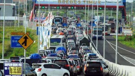 85 ribu lebih kendaraan kembali ke Jakarta setelah libur Natal