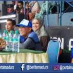 Laga Berlangsung, Bupati Sumenep dan Nurfitriana Saksikan Laga Perssu VS Blitar United, Skor Sementara 0-2