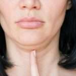 Ladies, Ini 6 Cara Samarkan Dagu Berlipat