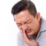 Ini Dia Alasan Kenapa Sakit Gigi Juga Menyebabkan Pusing
