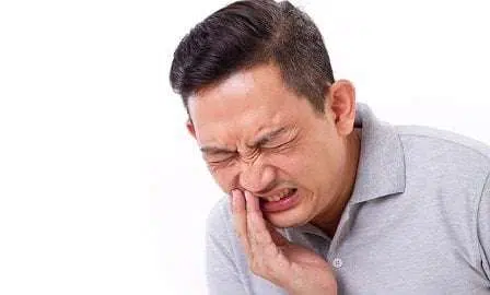 Ini Dia Alasan Kenapa Sakit Gigi Juga Menyebabkan Pusing