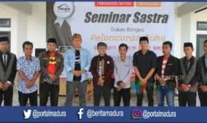 Komunitas Pabengkon Sastra Luncurkan Buku Bait-Bait Rindu di Bukit Buras