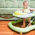 Pentingkah Pakai Baby Walker untuk Bayi? Ini Jawabannya