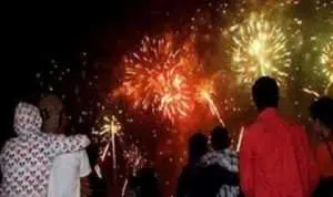 3 Ramalan Bintang yang Perlu Rayakan Tahun Baru 2019 Bersama Relasi