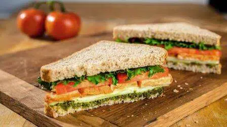 Resep Sandwich Daging Sapi untuk Bekal Makan Siang di Kantor