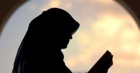 Wahai Istri, Ini Doa Ketika Hati Cemburu Berlebih