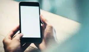 3 Cara Ampuh Tangkal Paparan Radiasi Smartphone