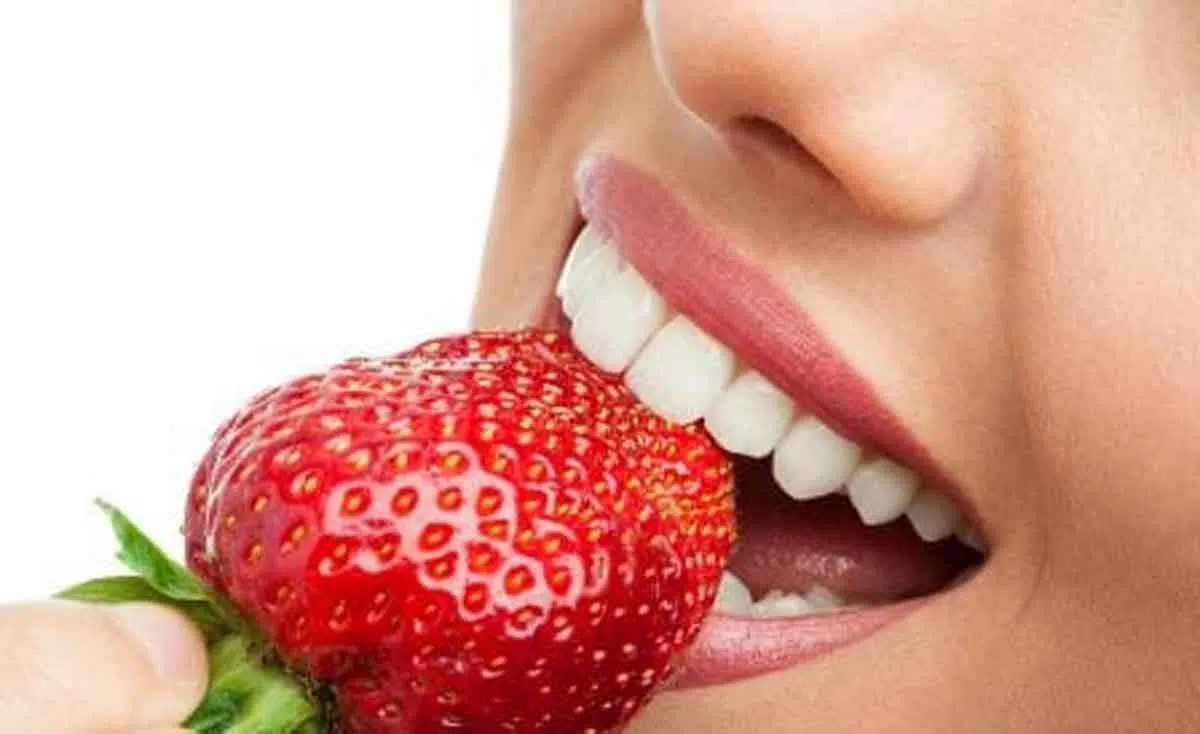 8 Bahan Alami untuk Cerahkan Warna Bibir Gelap