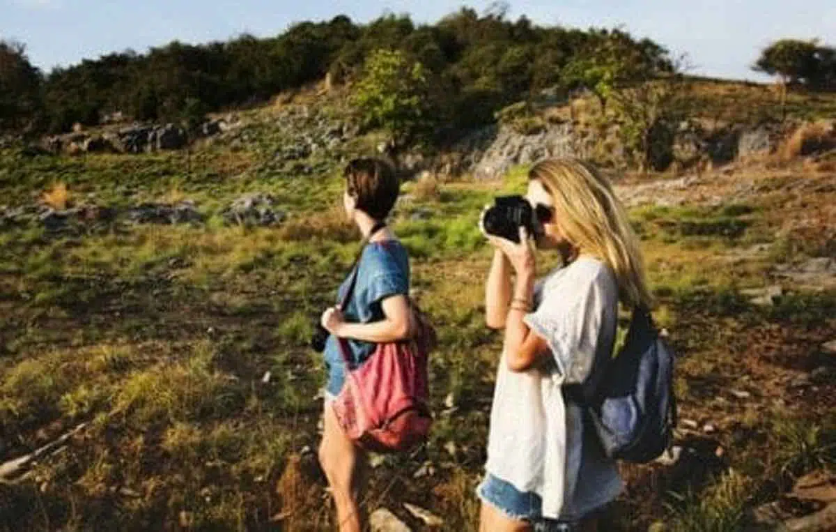 8 Cara Hemat Biaya Liburan ke Luar Negeri