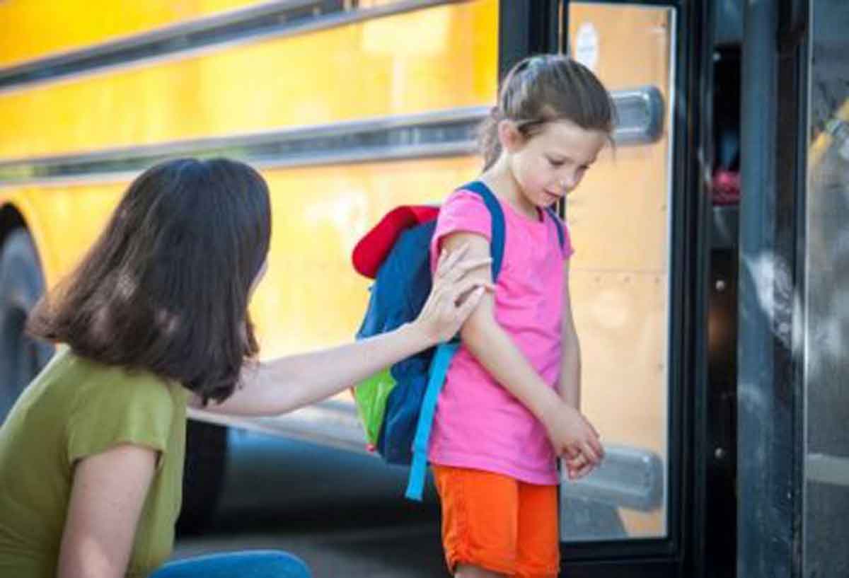 Bunda, Lakukan 4 Hal Ini Agar Anak Tak Mogok Sekolah
