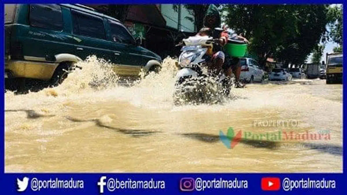 Banjir Landa Perkampungan Warga Blega Bangkalan