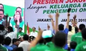 Bertemu pengemudi daring, Jokowi sebut perkembangan inovasi harus dibarengi perubahan regulasi