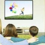 Bunda, Ini 4 Dampak Positif Dampingi Anak Nonton TV