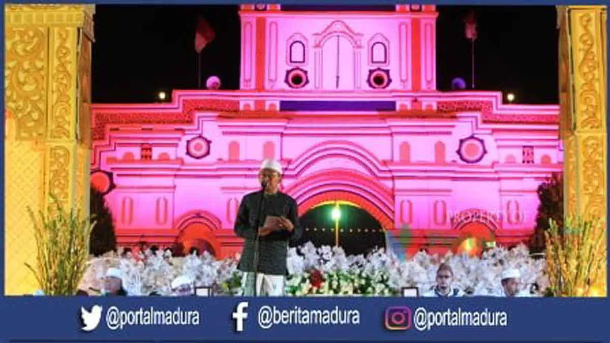 Gema Selawat dan Takbir Akbar Warnai Malam Pergantian Tahun Baru di Sumenep