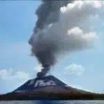 Gunung Anak Krakatau Erupsi lagi