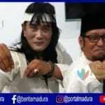 Pemeran Wiro Sableng 212 Ajari Silat Kepada Santri di Pamekasan
