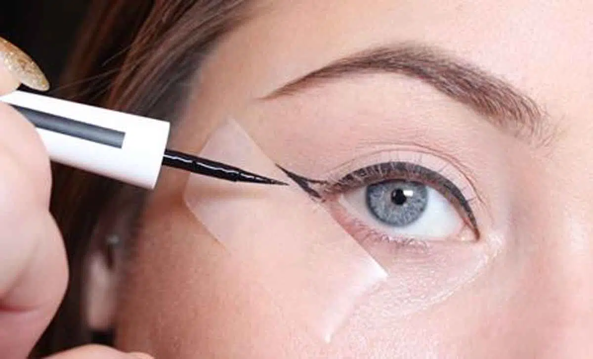 Ini Dia 6 Cara Cerdik Buat Winged Eye dengan Eyeliner