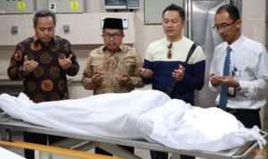 Jenazah Paman Presiden RI Jokowi Yang Meninggal Usai Umrah Dipulangkan