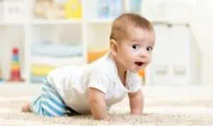 Kapan Bayi Mulai Belajar Merangkak Ini Tahapannya