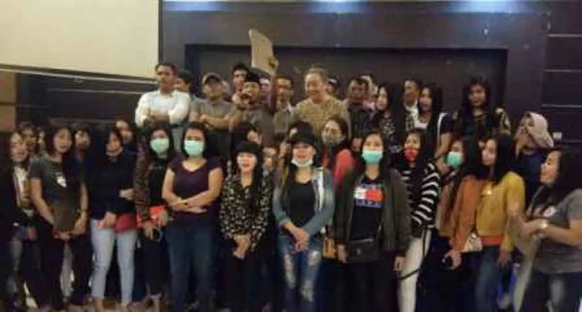 Tempat Kerja Ditutup, Kemana Eks Pemandu Karaoke Pamekasan?