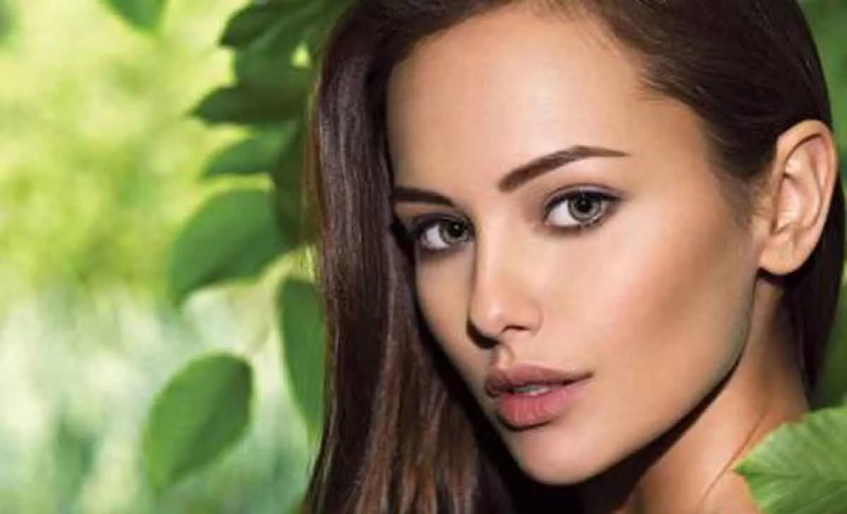 Penting! Ini 4 Ciri Kulit Wajah Anda Sehat Meski Gunakan Makeup Tiap Hari