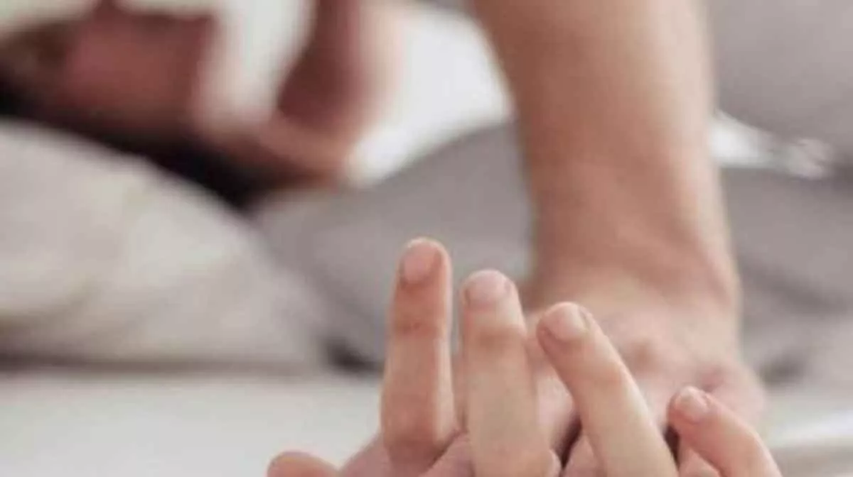 Rasulullah Melarang Pasutri Berbicara Saat Bercinta