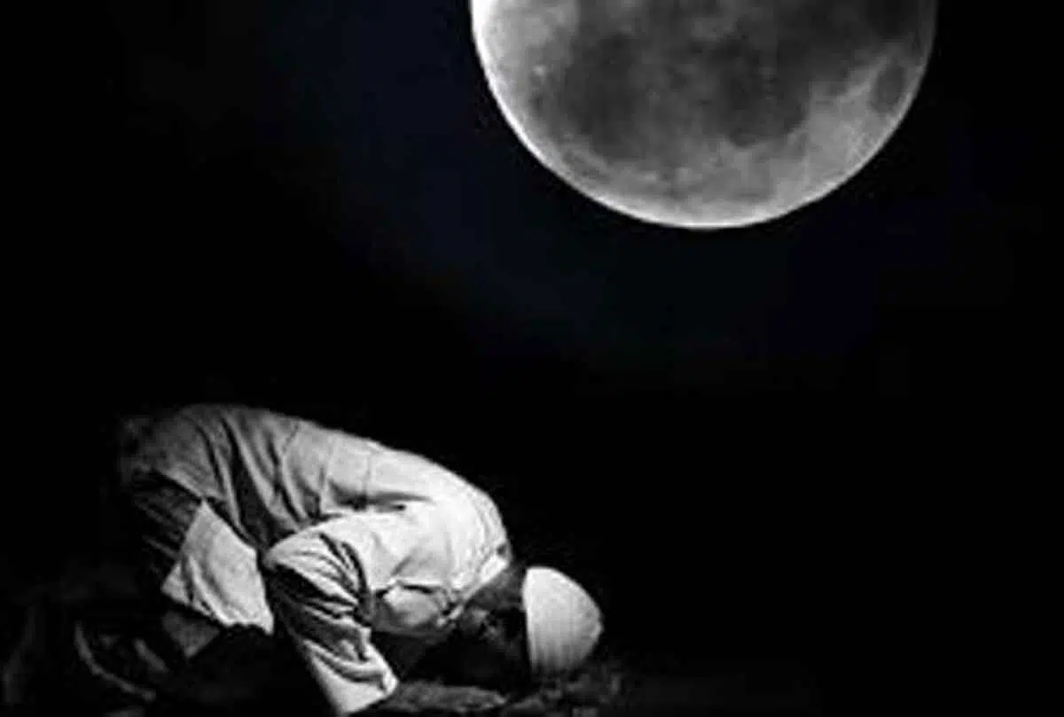 4 Penyebab Umat Muslim Malas Bangun Untuk Salat Tahajud
