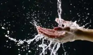Umat Muslim Ketahui Keutamaan Baca Basmalah Sebelum Wudu