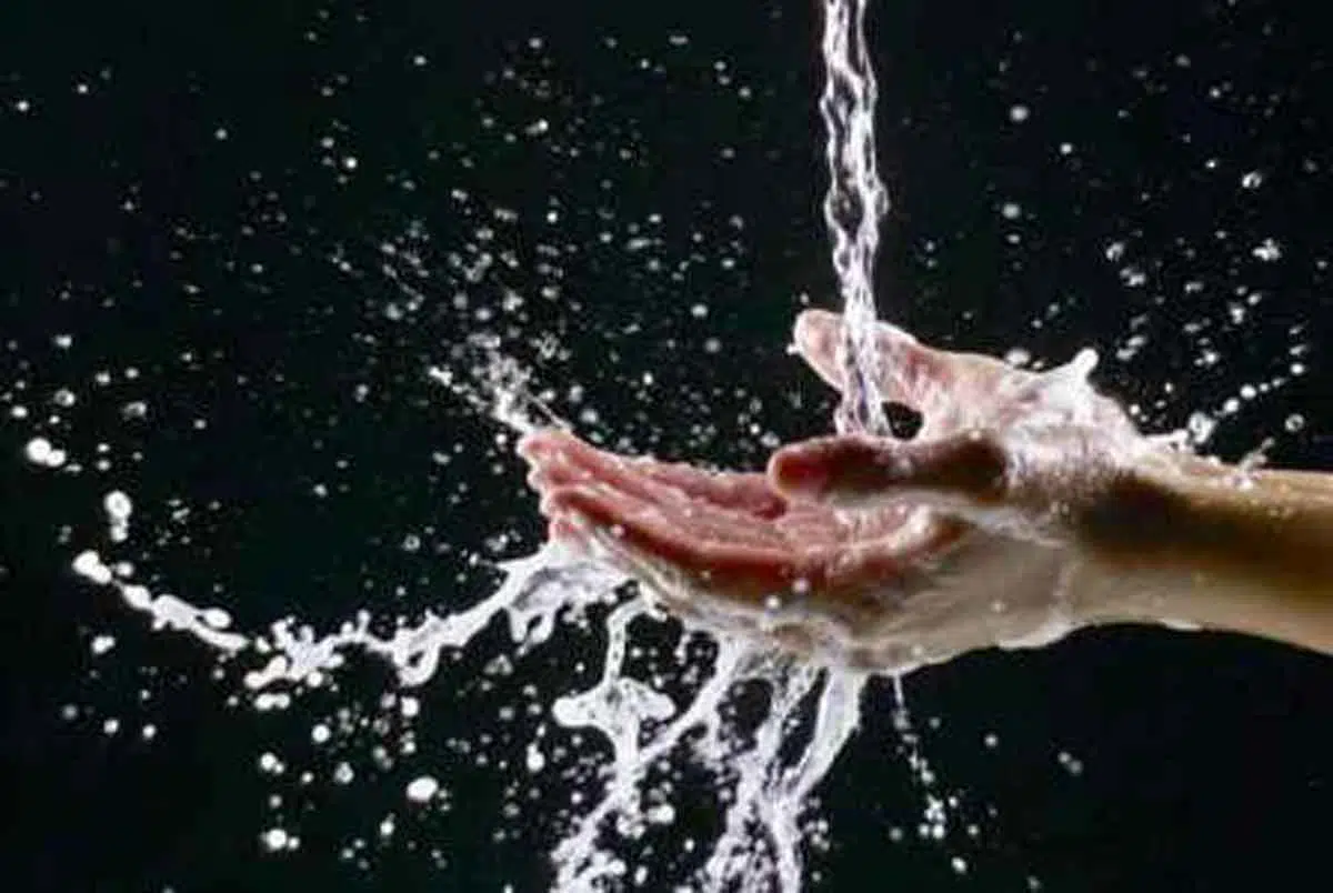 Umat Muslim Ketahui Keutamaan Baca Basmalah Sebelum Wudu