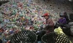 Lakukanlah, 3 Cara Ini Agar Bisa Kurangi Pemakaian Plastik