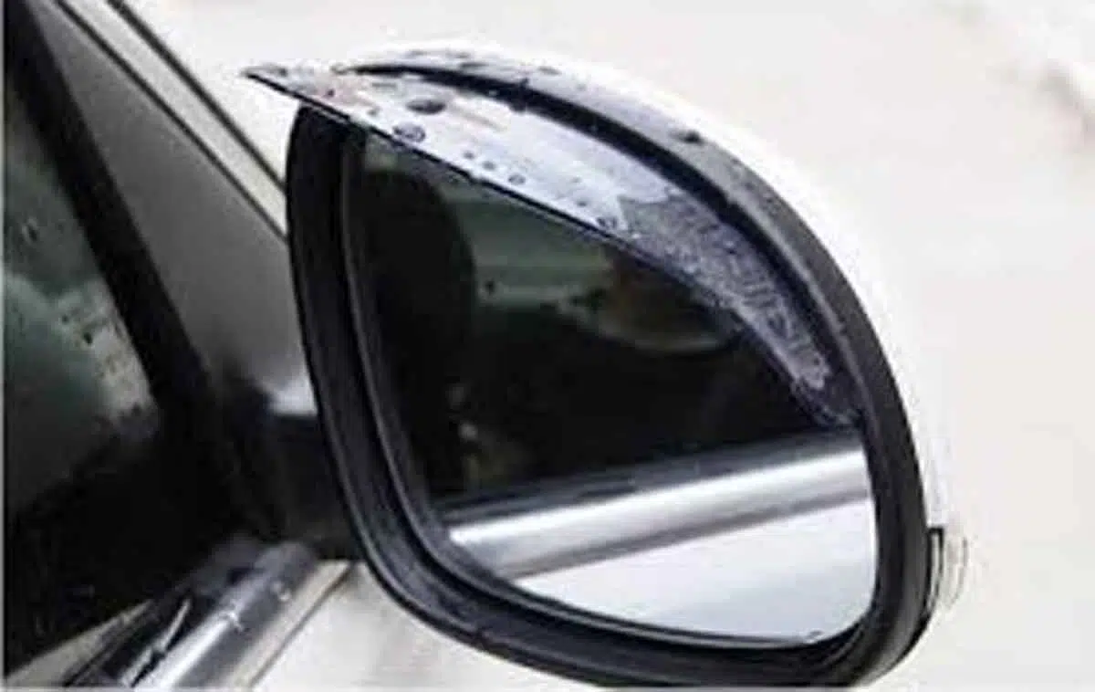 Ingin Kaca Spion Mobil Anda Tetap Kinclong? Rawat dengan 5 Cara Ini