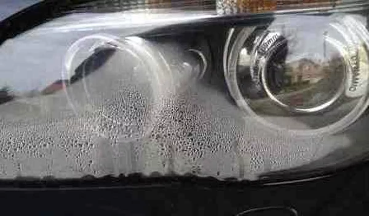 Hati-hati, Ini Bagian Mobil yang Bisa Bikin Celaka Ketika Hujan Deras