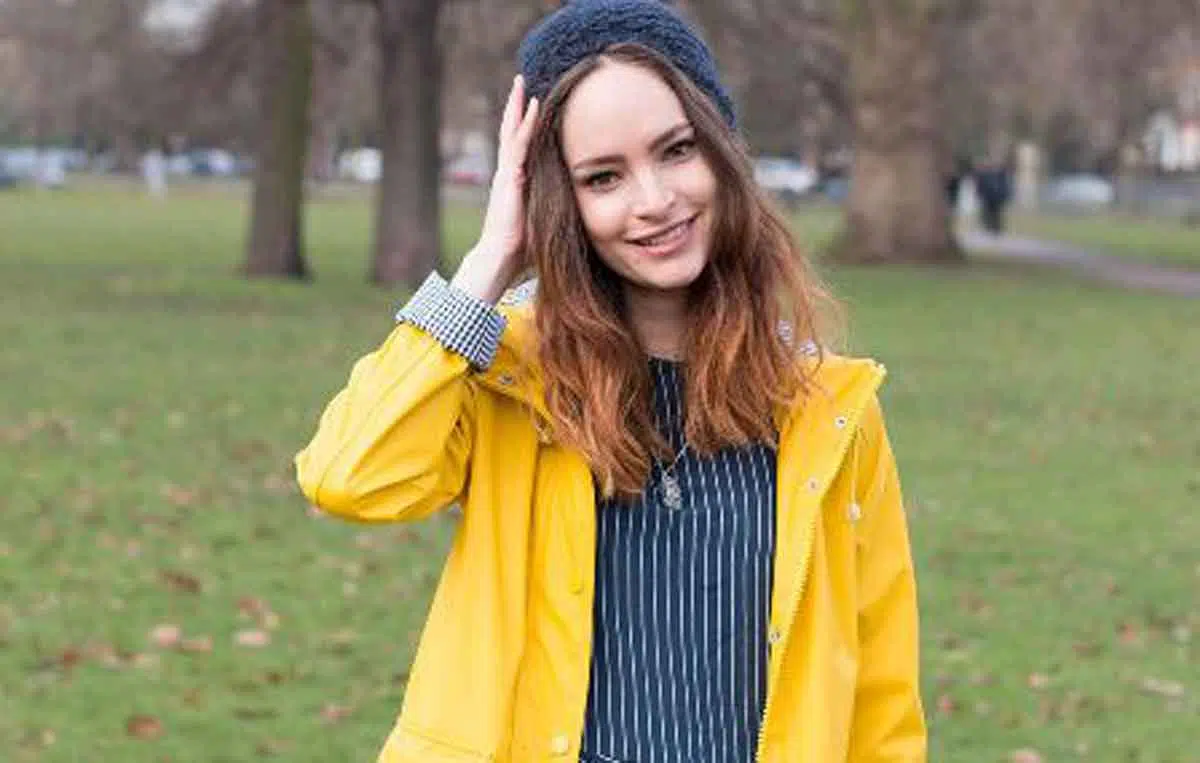4 Model Jaket Kekinian yang Bikin Nyaman Dipakai Saat Musim Hujan