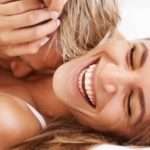 6 Cara Foreplay Paling Nyaman yang Pasti Disukai Istri