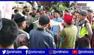 Aktivis Gerakan Kebangsaan Demo Bawaslu Sumenep