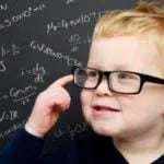 8 Hal yang Bikin Si Kecil Lebih Cerdas